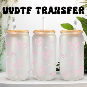 UVDTF Wrap Pink Hearts 16 Unzen Dose Glasbecher Tumbler, Valentine Wrap, bereit zu gelten, permanenter wasserdichter Kleber, doppelseitige Option