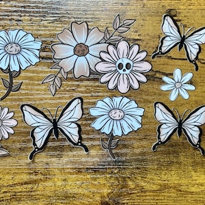 UVDTF Wrap Floral Butterfly Skull pour boîte de 16 oz, gobelet en verre, emballage en marguerite, prêt à poser, adhésif imperméable permanent