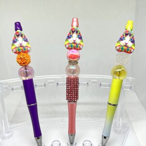 Colorful Cat Beaded Pen: Fun Retractable Ink Pen