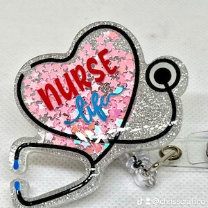 Nurse Life Glittery Herz Ausweisrolle: Einziehbarer Ausweishalter