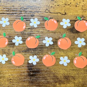 Adhesivo UVDTF Just Peachy Daisy para vaso, taza o lata de vidrio de 16 oz, listo para aplicar, envoltura de frutas, adhesivo permanente impermeable