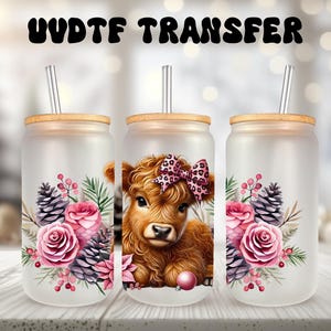 UVDTF, pommes de pin florales roses Highland Cow, boîte de 16 oz, gobelet en verre, prêt à poser, adhésif permanent, impression recto-verso