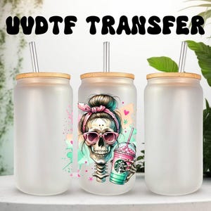 Décalcomanie UVDTF Retro Skeleton Girl, café glacé en verre de 16 oz ou verre de 40 oz, prêt à poser, adhésif imperméable permanent, à ajouter sur une tasse