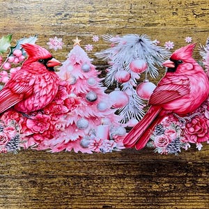 UVDTF WRAP Cardenal Rosa Árbol de Navidad Lata de 16 oz Vaso de Vidrio Taza, Envoltura Navideña, Listo para aplicar, Adhesivo Permanente Impermeable