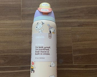Owala Borraccia termica Snoopy da 950 ml – Simpatico bicchiere con cannuccia a prova di perdite, tazza da palestra/viaggio ispirata ai Peanuts, idea regalo estetica