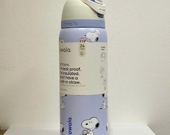 Leuke op Snoopy geïnspireerde geïsoleerde beker 32oz lekvrij strodeksel roestvrij staal reizen sportschool waterfles esthetische cartoon cadeau voor vrouwen