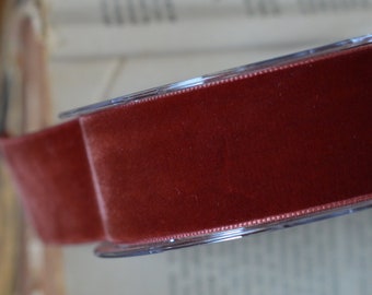 burnt ruby 1 1/2" swiss velvet ribbon