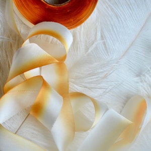 apricot und crème handgefärbtes Seidensatinband