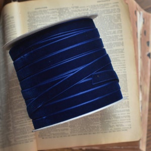 donker marine fluwelen 5/8" lint