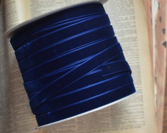 dark navy velvet 5/8" ribbon