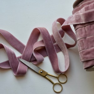 dusty mauve double sided 7/8&quot; swiss velvet