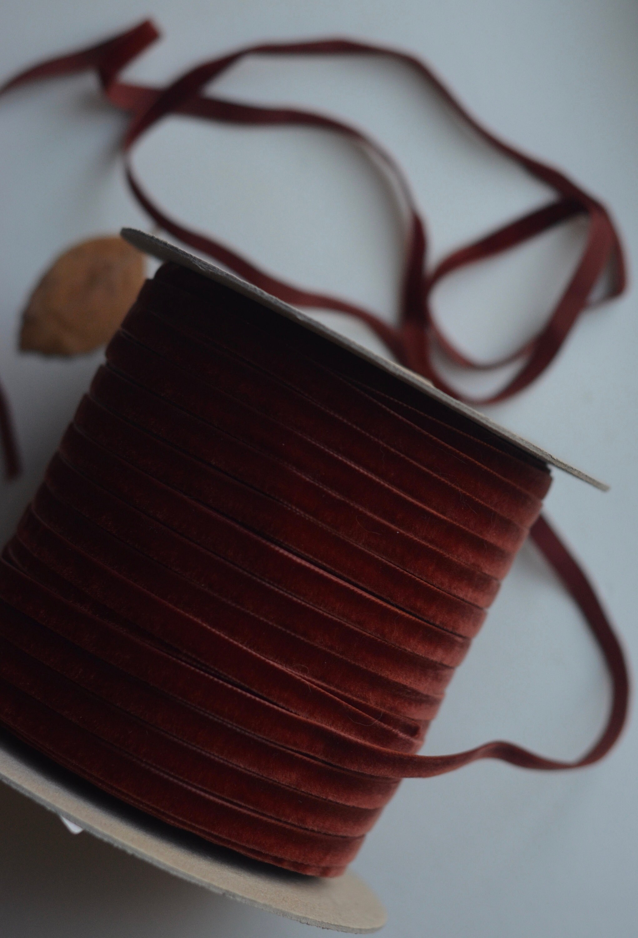 One Ruby Ribbon Burnt Ruby 3/8