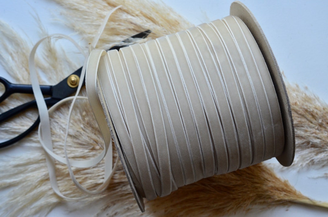 Sandhill Ribbons Sand Dollar Beige Swiss Velvet 3/8
