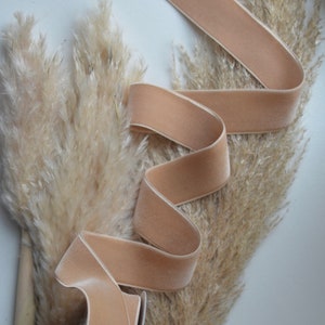 beige double sided japanese 1 1/2&quot; velvet