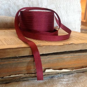 bordeauxrood 1/4" of 1/2" zijden lint