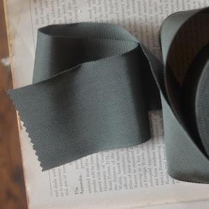 dark balsam 3&quot; wide petersham ribbon