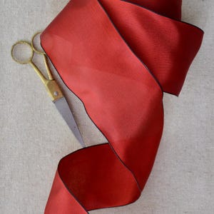 fita francesa de tafetá vermelho escuro