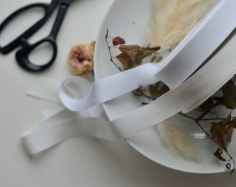 wit of gebroken wit petershamlint van 1 inch