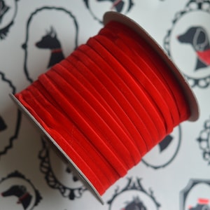 fita de veludo suíço vermelho 3/8"