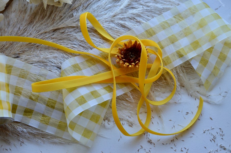 yellow tiger lilly 3/8 swiss velvet ribbon image 6