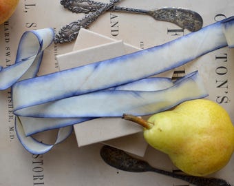 crème met blauwe randen, handgeverfd 1" breed zijden satijnen lint