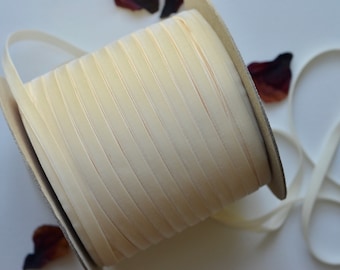 buttercream 3/8" velvet swiss ribbon