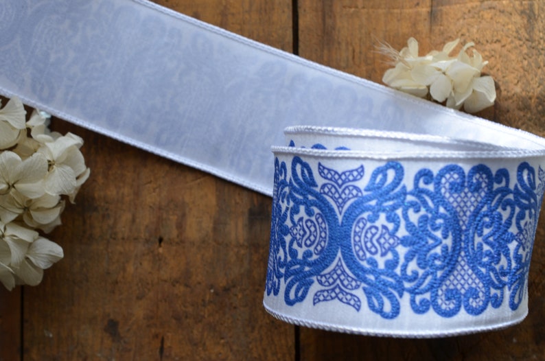 chinoiserie blue and white wired ribbon image 6