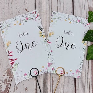 Aquarel haagbloemen bruiloft tafelnummerkaarten, wilde bloemen, rustiek A6