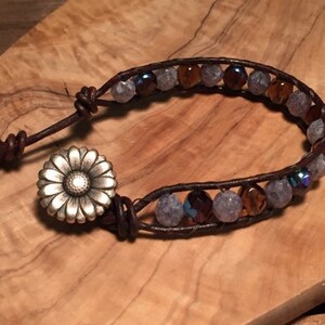 Brown Leather Beaded Bracelet, Daisy Bracelet, Boho Bracelet, Flower, Czech Bead Bracelet, Brown Bracelet, Rustic, Handmade, Gift for Her