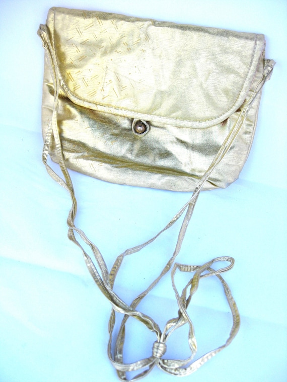 Vintage Clovis Ruffin for Genie Gold Lamé Purse