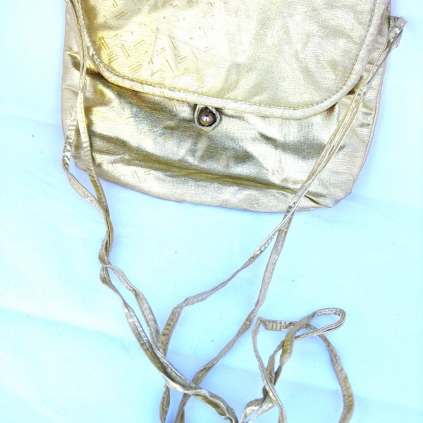 Vintage Clovis Ruffin for Genie Gold Lamé Purse