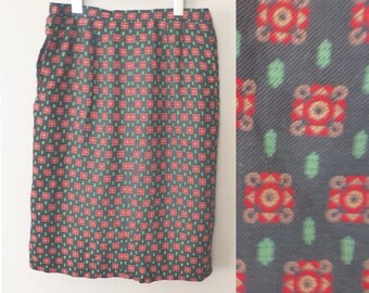 90s CELINE skirt. S size. Wool/ silk blue midi skirt with multicolor retro patterns, two front pockets. In a good vintage condition.