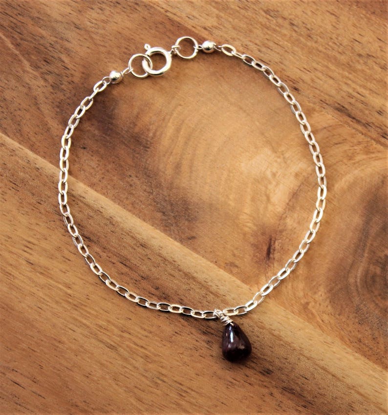 July/'s Birthstone Bridesmaid/'s Gift Ruby Bracelet on Sterling Silver Chain Ruby Peardrop Charm Bracelet