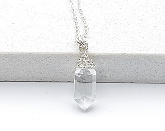 Clear Quartz Hexagon Pendant Necklace - Bridal Necklace - Minimalist  Necklace - Mothers Day Gift