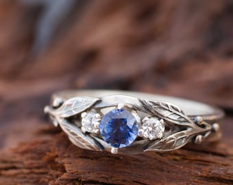 Sapphire engagement ring: Celtic trilogy silver ring - three stones ring - Alternative engagement ring viking - Blue promise ring