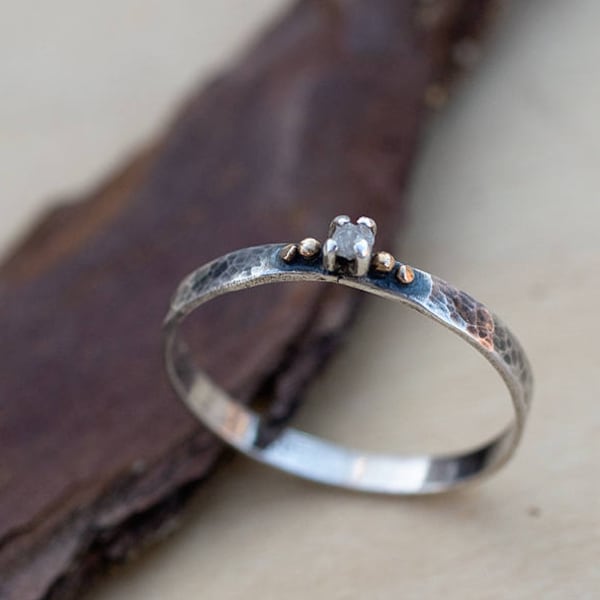 Raw Diamond Engagement Ring: Dainty hammered ring - Uncut diamond ring - Organic engagement ring - Rough white diamond promise ring