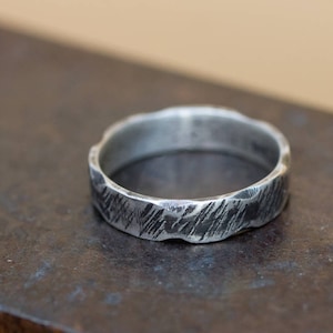 Hammered wedding band: Men engagement ring - His and hers wedding band - Silver wedding ring ladies - Cool mens wedding band - Matching band
