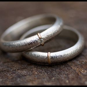 Wedding bands set: Wedding ring sets his and hers - Two tone wedding bands - Engraved rings - Silver wedding band - Celtic wedding bands