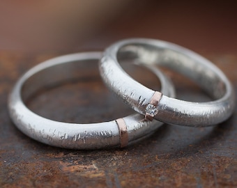 Wedding bands set: Hammered ring sets his and hers - Silver and rose gold wedding bands - Engraved rings - Celtic wedding bands