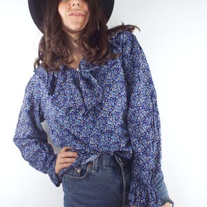Vintage 90s Blue Ruffled Floral Print Blouse
