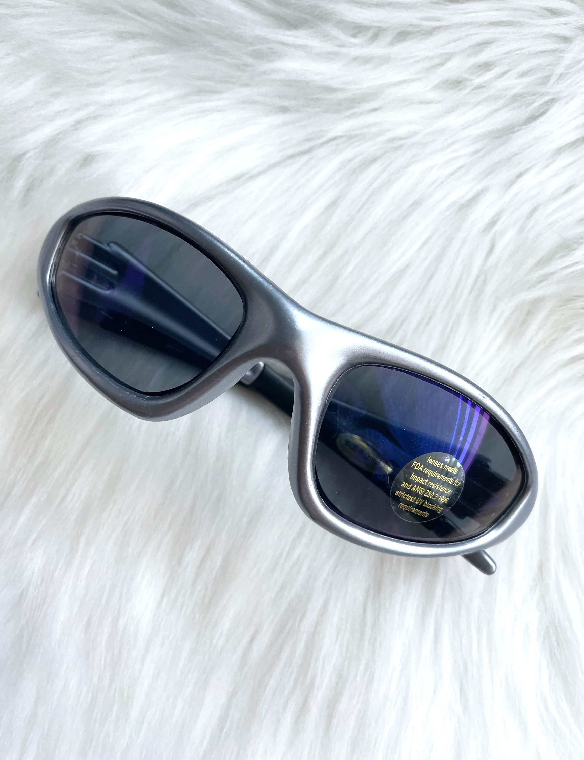 Y2k Oakley - Etsy Y2k Oakley - Etsy