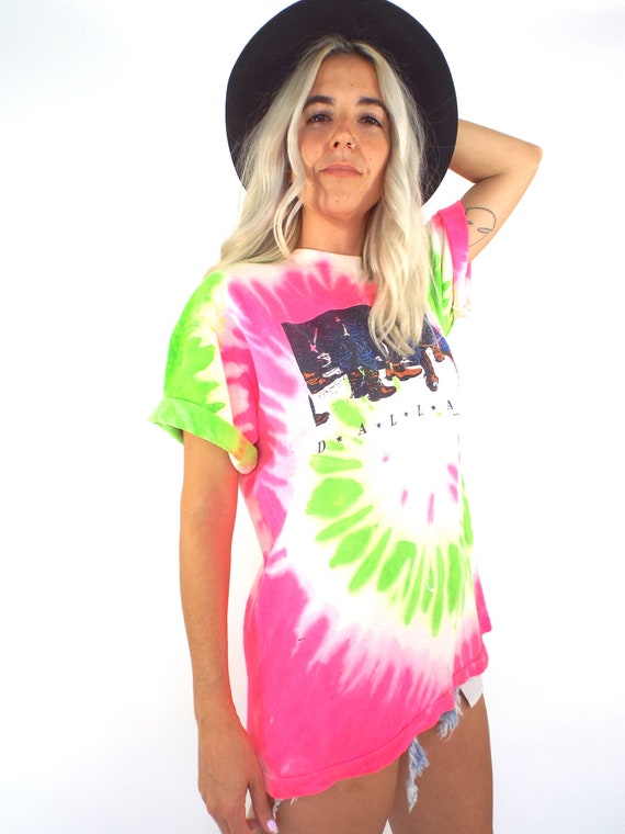 Vintage 80s Neon Pink and Green Tie Dye Dallas, T… - image 4