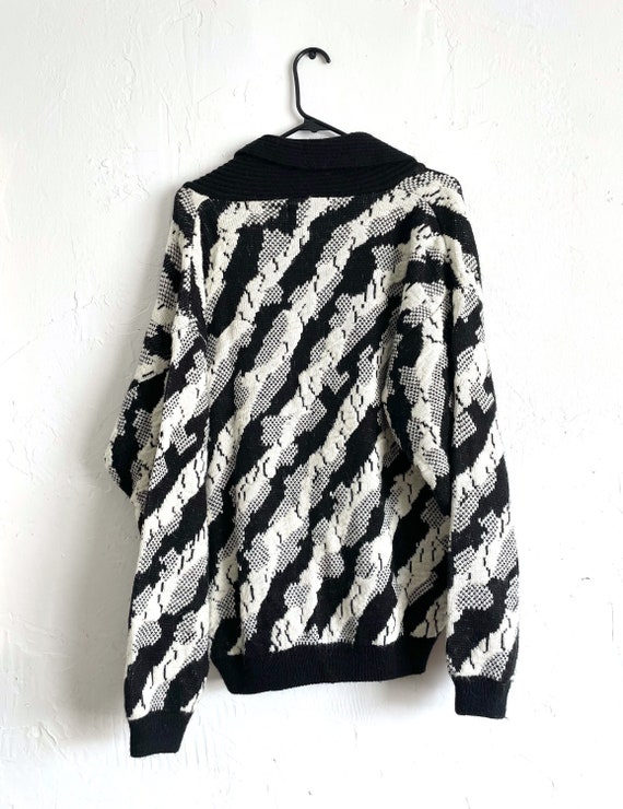 Vintage Chunky Knit Black and White Slouchy Cardi… - image 3