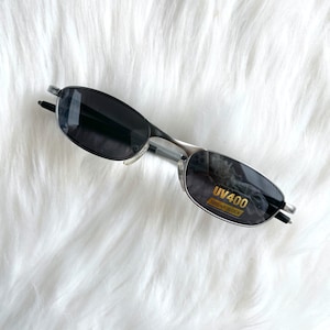 Vintage Y2k Silver Reflective Tinted Sunglasses