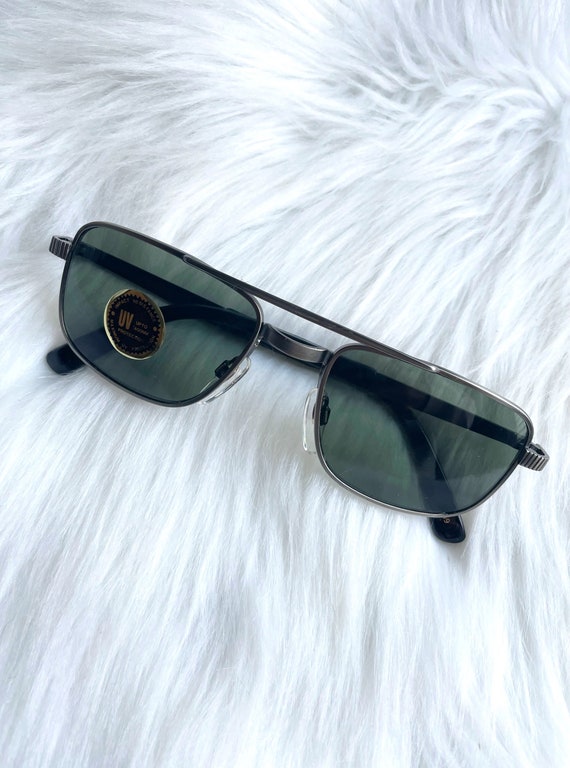 Vintage Dark Silver Square Aviator Sunglasses