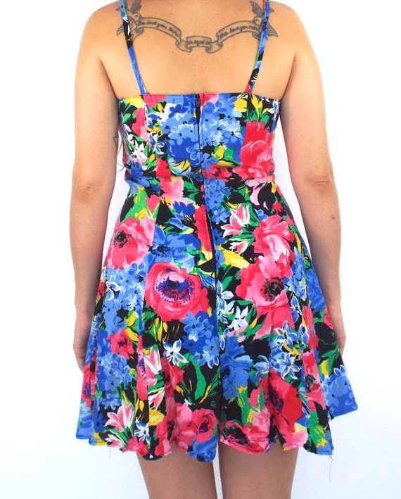 Vintage 90s Colorful Floral Print Romper - image 5