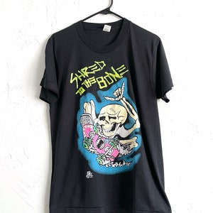 Vintage Paper Thin &quot;Shred to the Bone&quot; Skateboarding Skeleton Tee