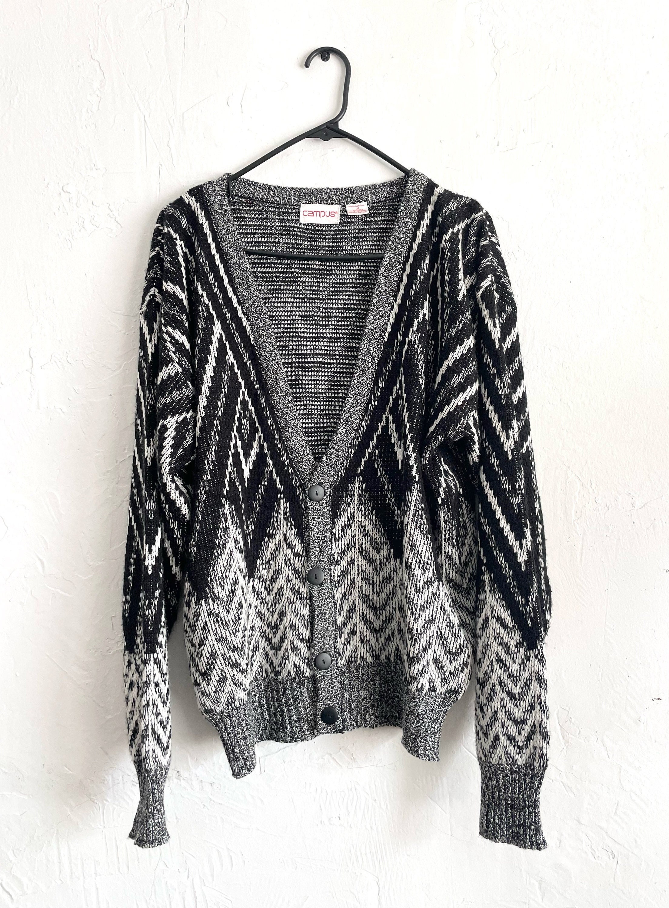セオドリックディ THEODORIC.dy Shaggy Random Button Cardigan （GRAY） MLP-S83-CHI_050_1.png?v=