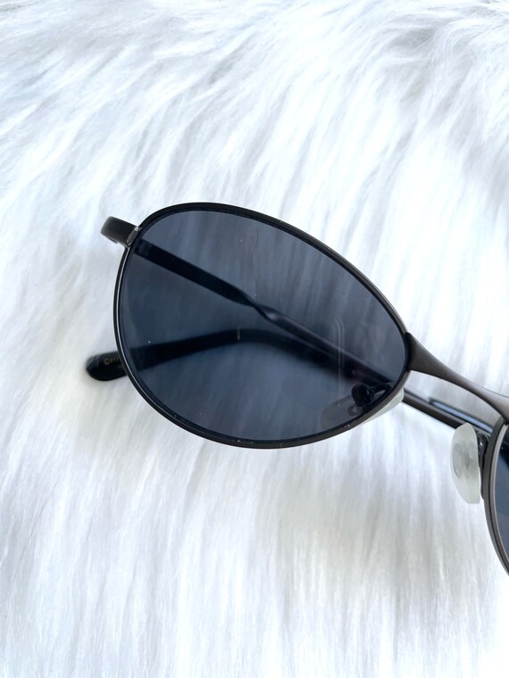 Vintage Y2k Round Dark Silver Sunglasses - image 2
