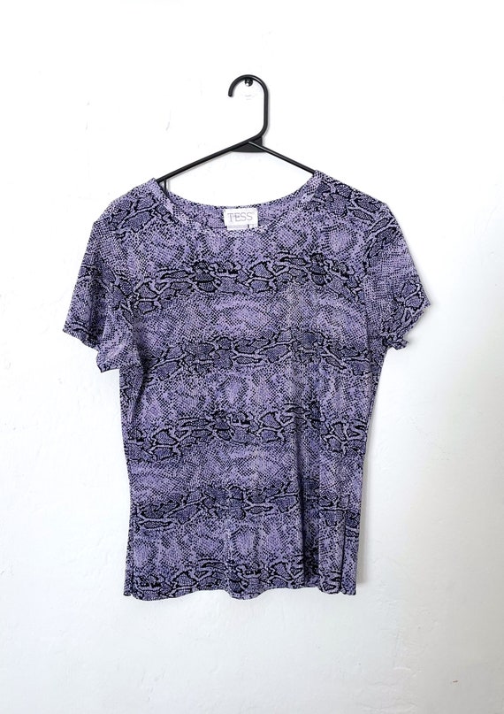 Vintage Y2K Textured Lavender Snake Print Tee